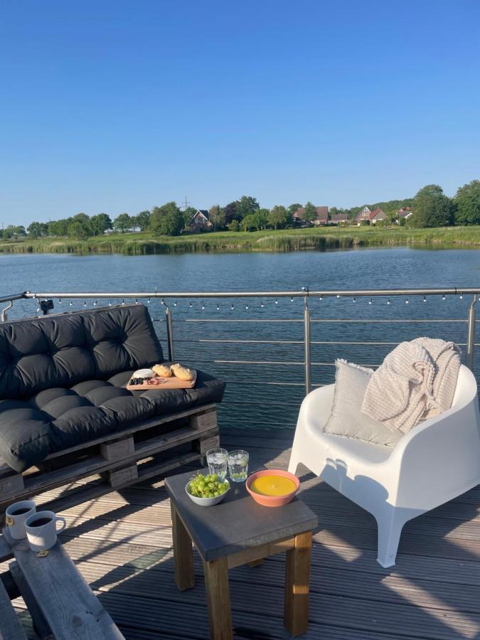Hausboot Der Frieslaender Im Wangermeer شيلينغ المظهر الخارجي الصورة